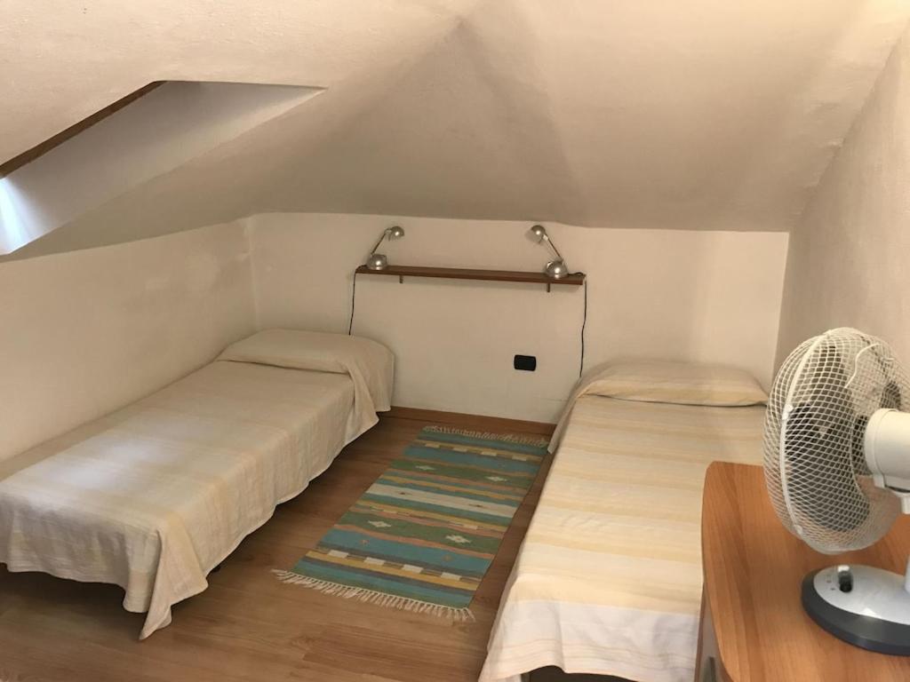 Casa Filippo Large 3 Room Apartment, Close To The Beach, Free Wifi Internet Riva del Garda Bagian luar foto