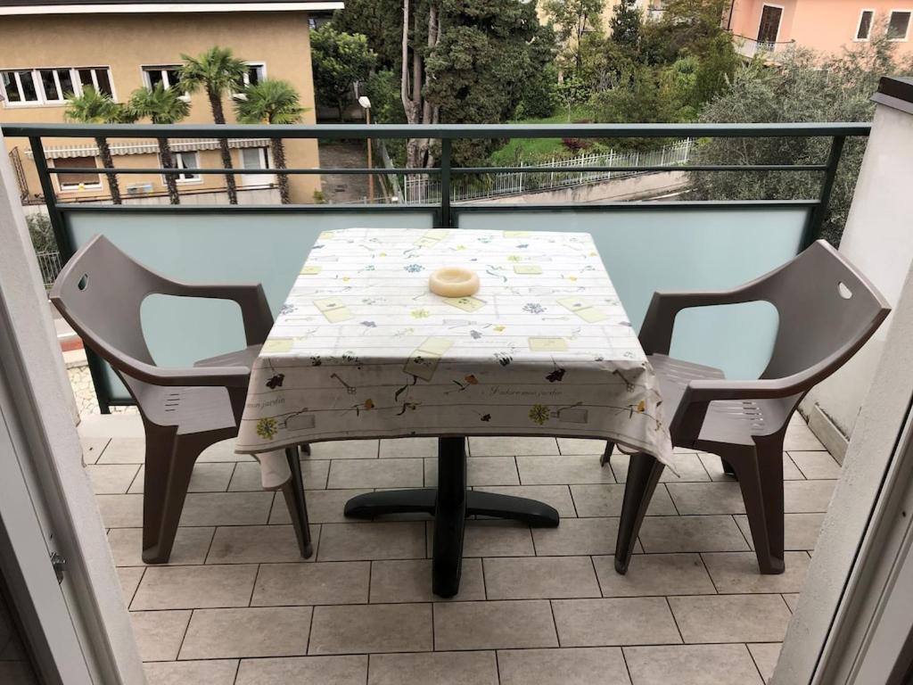 Casa Filippo Large 3 Room Apartment, Close To The Beach, Free Wifi Internet Riva del Garda Bagian luar foto