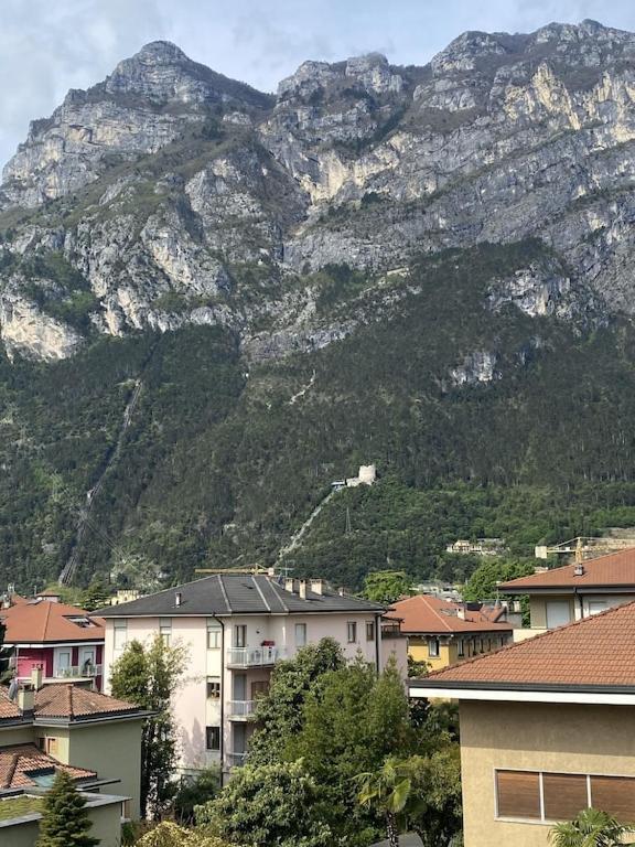 Casa Filippo Large 3 Room Apartment, Close To The Beach, Free Wifi Internet Riva del Garda Bagian luar foto