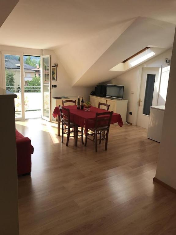 Casa Filippo Large 3 Room Apartment, Close To The Beach, Free Wifi Internet Riva del Garda Bagian luar foto