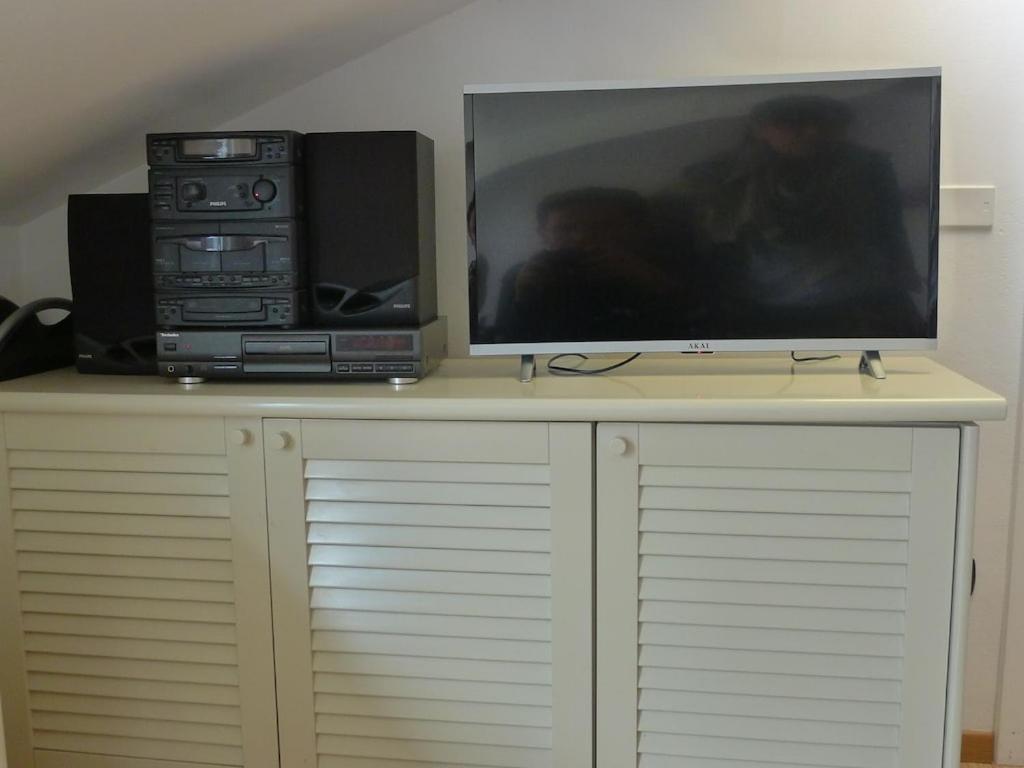 Casa Filippo Large 3 Room Apartment, Close To The Beach, Free Wifi Internet Riva del Garda Bagian luar foto