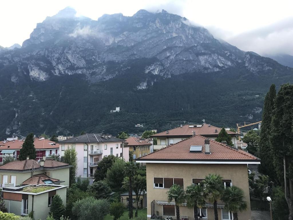 Casa Filippo Large 3 Room Apartment, Close To The Beach, Free Wifi Internet Riva del Garda Bagian luar foto